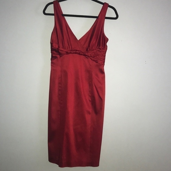 Jones New York Midi Dress in Ruby Red Size 8 - Picture 2 of 8